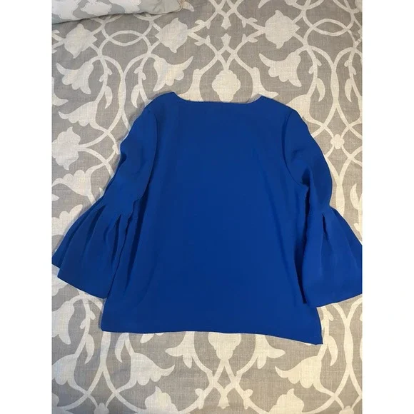 H&M Size 12 Royal Blue Solid V-Neck 3/4 Bell Sleeve Blouse Bright Colorful Work - Picture 6 of 6